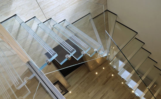 玻璃悬浮楼梯